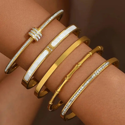 Bracelet en acier inoxydable doré pour femme