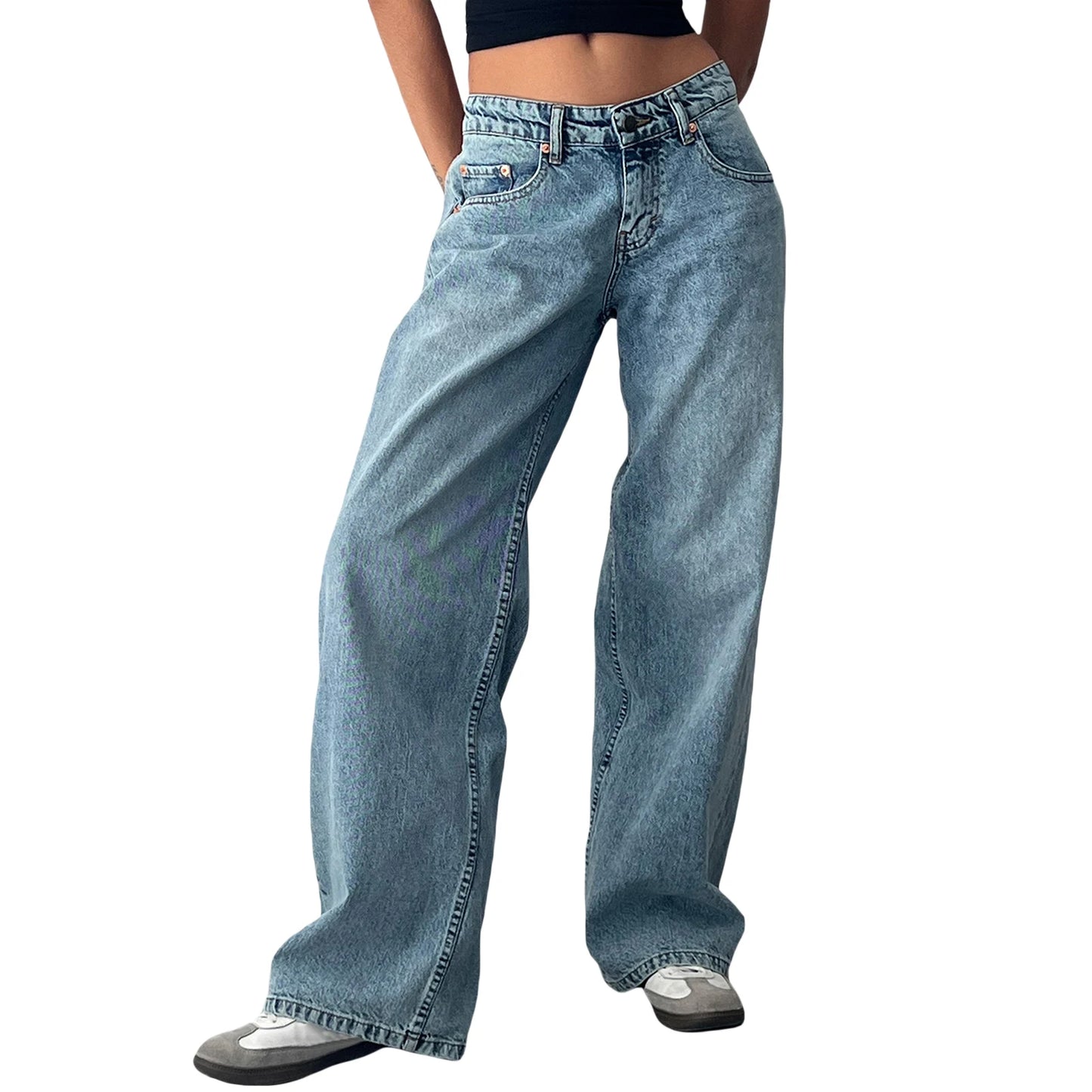 Pantalon en jean ample pour femme, jambes larges, style streetwear.